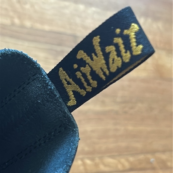 Dr. Martens Black Leather Jadon Smooth Platform  Unisex Boots size 9 - Picture 6 of 10